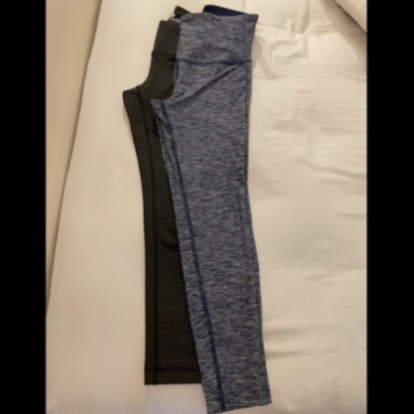 2 leggings 90 degrees and new balance size xs - Picture 1 of 4